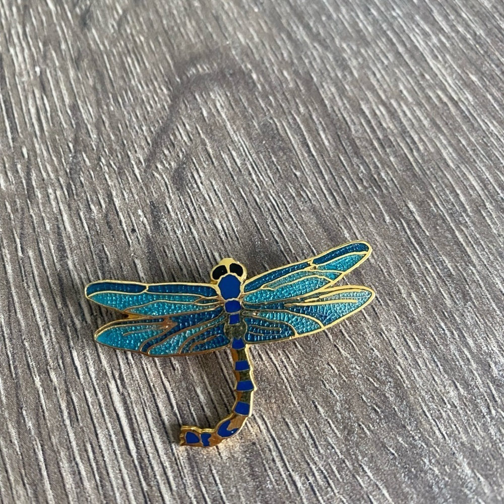 Vintage William Spear Dragonfly Design enamel pin brooch